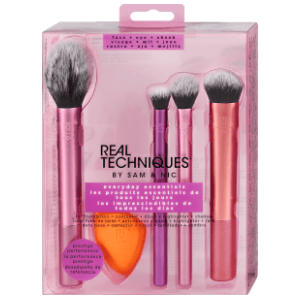 REAL TECHNIQUES Everyday essentials set kistova i spužvica slide slika